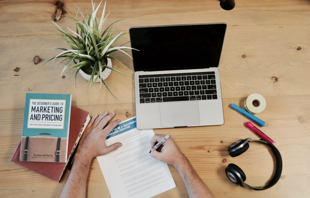 O que é marketing local e por que ele é importante para pequenas empresas?